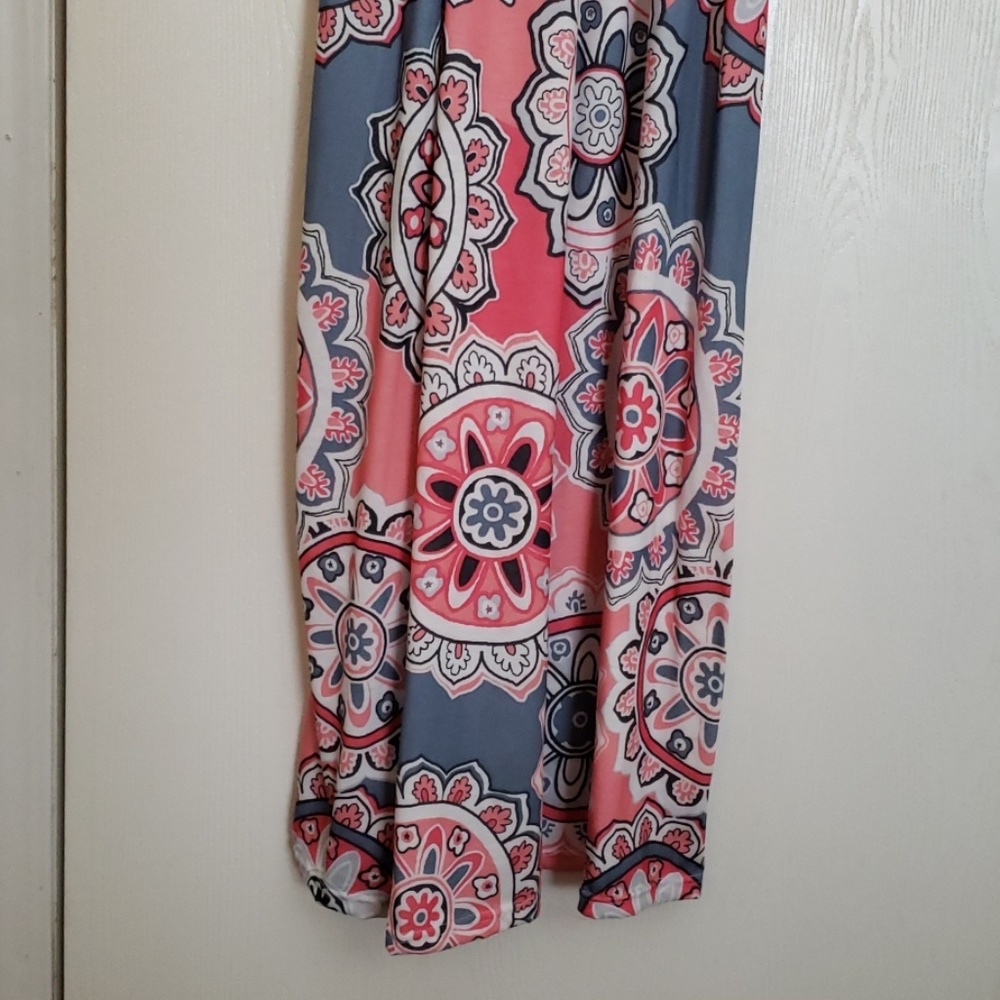 Maxi Dress - Picture 2 of 4